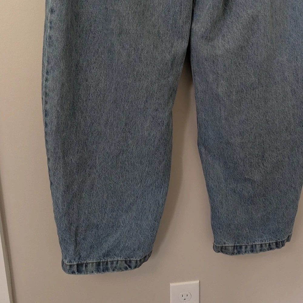 KBD by Kahlana Barrel Leg Jeans Light Wash Vintage Wash O-Ring Baggy - Picture 6 of 7